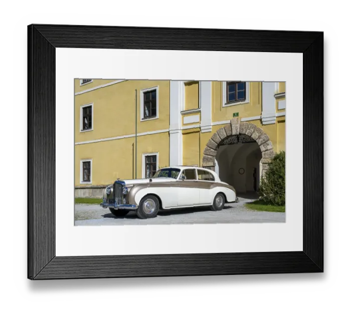 Framed Print : Vintage Bentley S1 SDN James Young built 1956 Framed Print : Vintage Bentley S1 SDN James Young built 1956