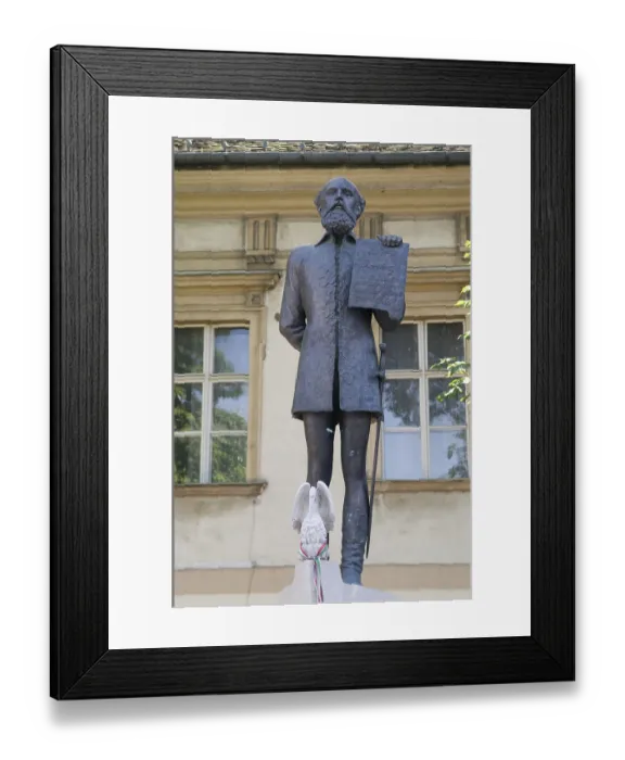 Framed Print : Lajos Batthyany Monument, Budapest, Hungary Framed Print : Lajos Batthyany Monument, Budapest, Hungary