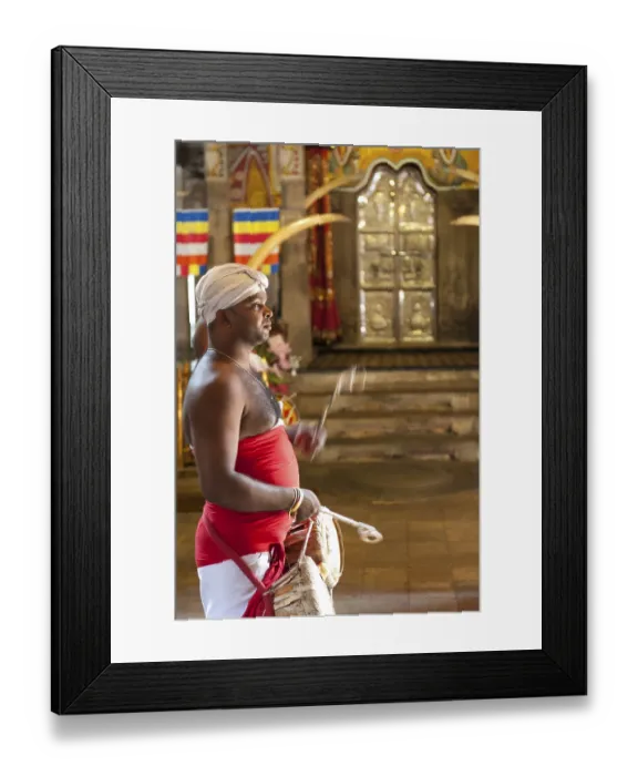 Framed Print : Drummer standing in front of the golden gate Framed Print : Drummer standing in front of the golden gate