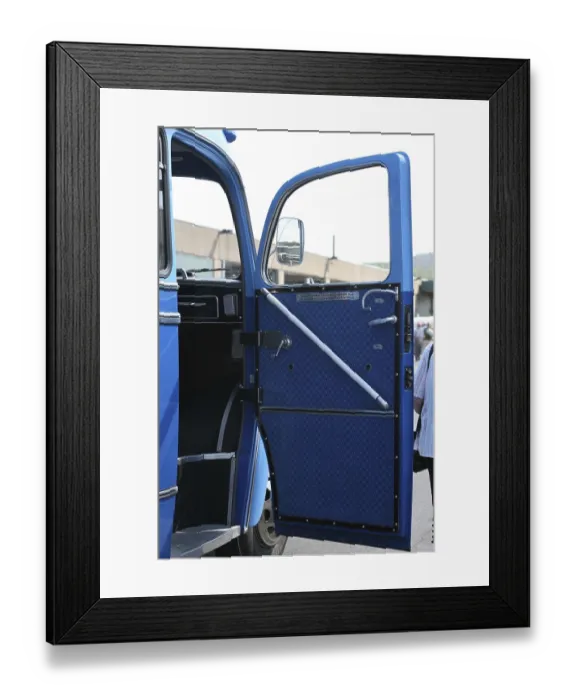 Framed Print : Vintage bus