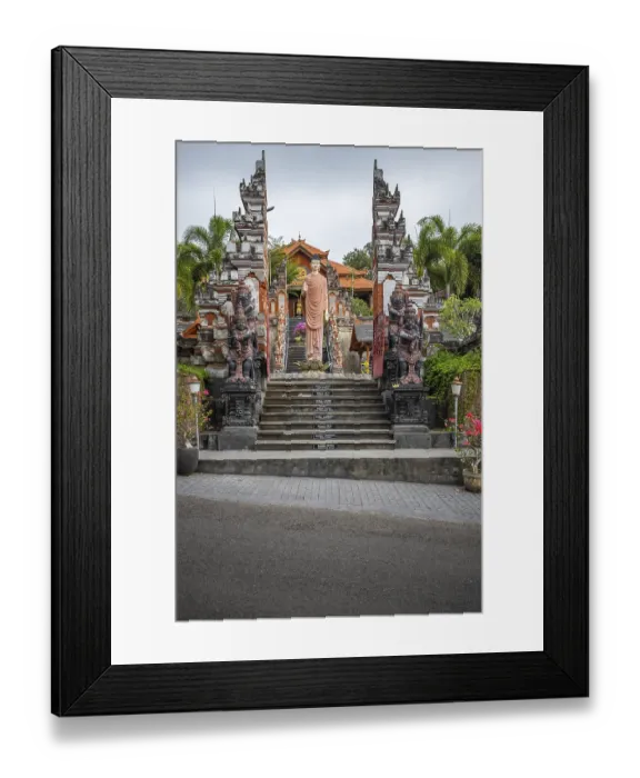 Framed Print : A Buddhist temple in the evening in the rain Framed Print : A Buddhist temple in the evening in the rain