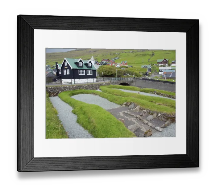 Framed Print : Remains of Viking longhouse, Gardur ur vikingaold
