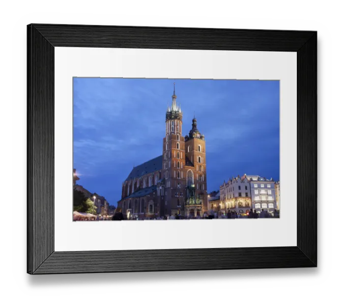 Framed Print : St Mary's Basilica (Mariacki Church) Framed Print : St Mary's Basilica (Mariacki Church)