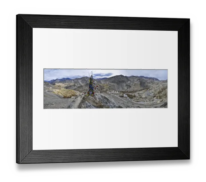 Framed Print : Scenic panoramic view from the Leh monastery complex in Ladakh