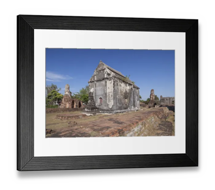 Framed Print : The ancient ruins of Wat Phra Si Rattana Mahathat Framed Print : The ancient ruins of Wat Phra Si Rattana Mahathat
