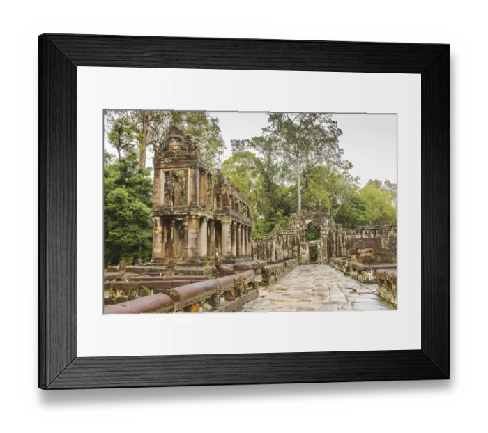 Framed Print : Building with cylindrical columns in Preah Khan Temple Framed Print : Building with cylindrical columns in Preah Khan Temple