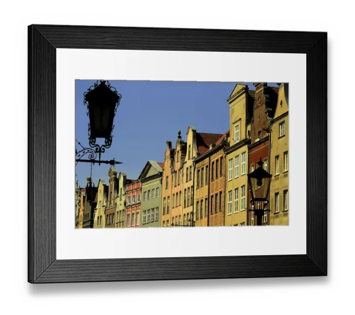 Framed Print : Architecture of old town in the center of Gdansk