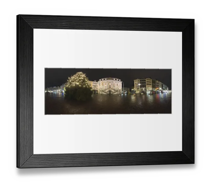 Framed Print : Market square in Bonn with Christmas tree and Old Town Hall as Advent calendar at night