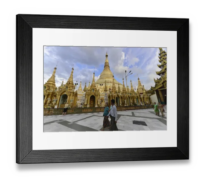 Framed Print : Pilgrims at Shwedagon Pagoda, Yangon