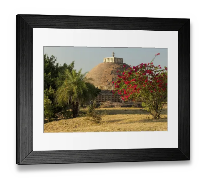 Framed Print : Great Stupa, Stupa 1, the main monument in the group of Buddhist Monuments at Sanchi