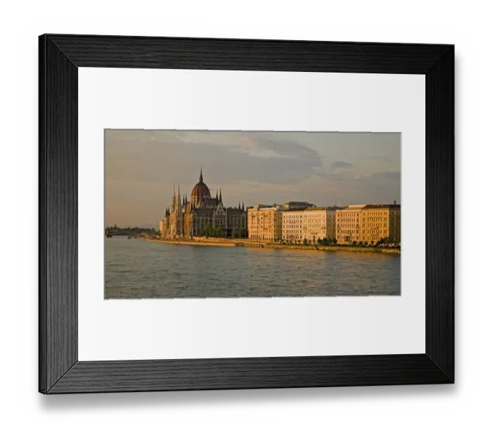 Framed Print : View on the Danube and the Government Building Framed Print : View on the Danube and the Government Building