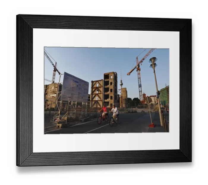 Framed Print : Ruins of the Palast der Republik Framed Print : Ruins of the Palast der Republik