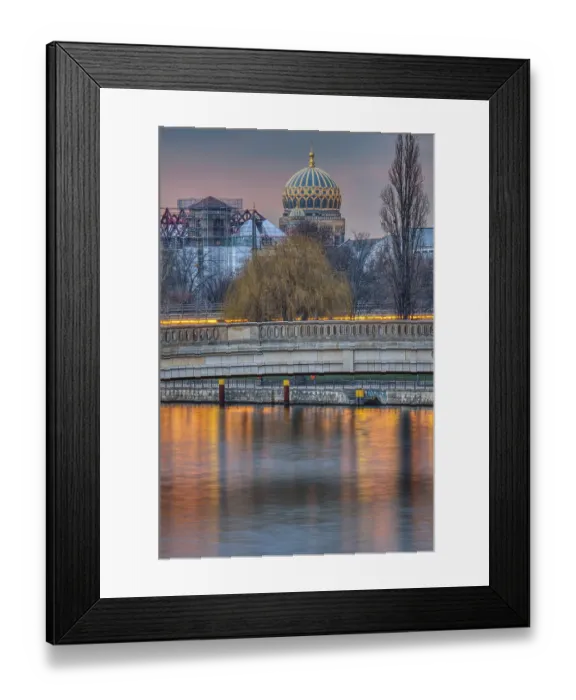 Framed Print : The Spree in Berlin at sunset with the dome of the New Synagogue in the background Framed Print : The Spree in Berlin at sunset with the dome of the New Synagogue in the background
