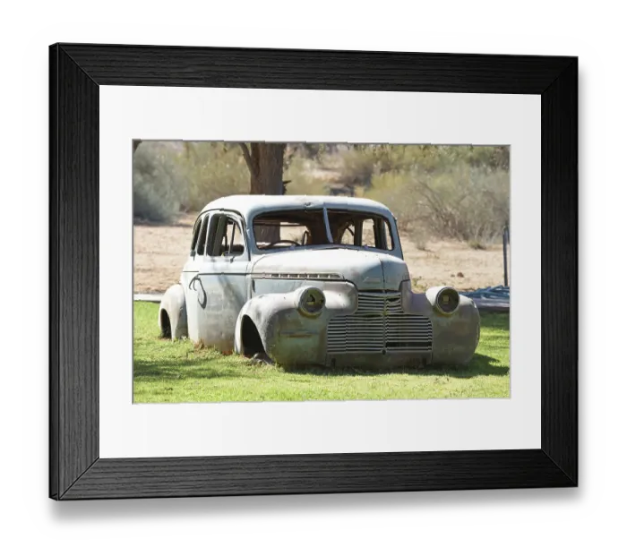 Framed Print : Car wreck of a vintage car at the Canyon Roadhouse