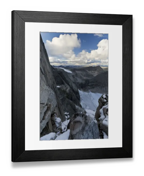 Framed Print : View from Storstyggesvanatinden mountain into the Svanadalen valley