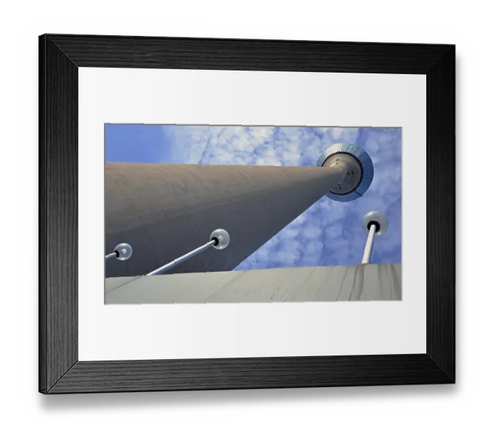 Framed Print : Rhein Turm, liegend Framed Print : Rhein Turm, liegend