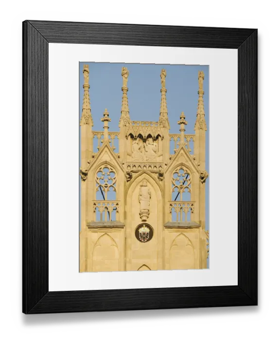 Framed Print : Gable of Muenster Town Hall, North Rhine-Westphalia