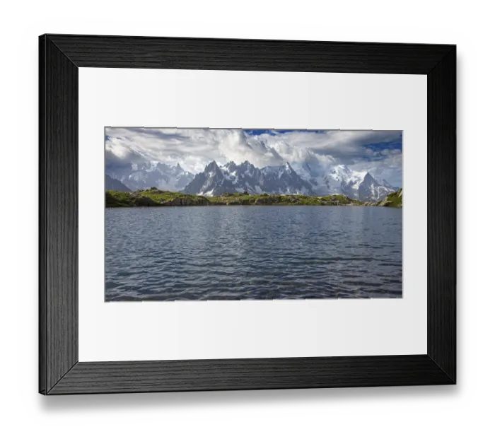 Framed Print : View from the Lacs des Cheserys to the breathtaking scenery of the Mont Blanc massif