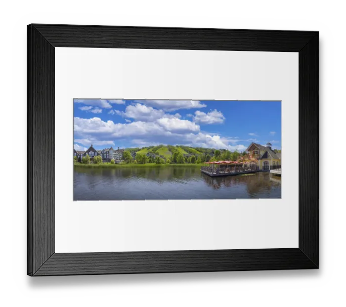 Framed Print : Blue Mountain summer and ski resort tourist destination in The Blue Mountains Framed Print : Blue Mountain summer and ski resort tourist destination in The Blue Mountains
