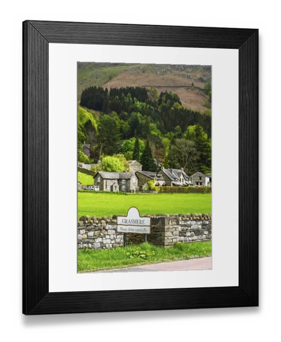 Framed Print : Grasmere Lake, Grasmere, Ambleside Framed Print : Grasmere Lake, Grasmere, Ambleside