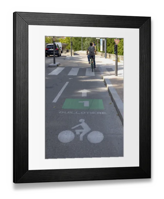 Framed Print : Cycle track no. 1 in the direction of Guillotiere