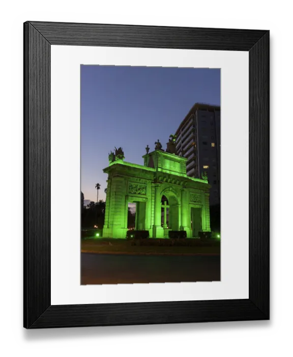 Framed Print : Porta del Mar, Archway for King Felipe II
