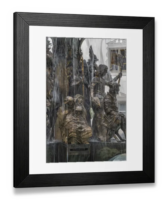 Framed Print : Inner courtyard with the Marienbrunnen by Maximilian RueB