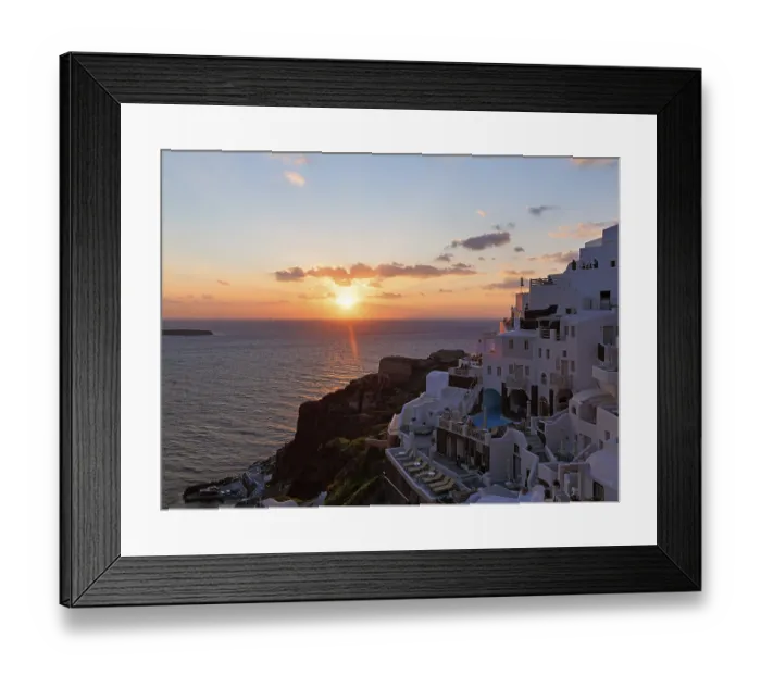 Framed Print : Holiday homes on the edge of the caldera overlooking the sea