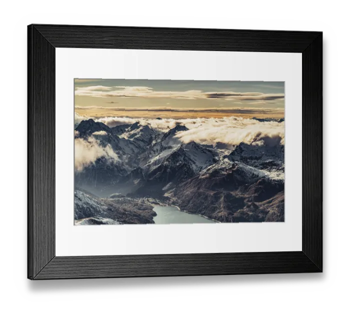 Framed Print : Snow-covered peaks in the Engadine in Switzerland near Sankt Moritz Framed Print : Snow-covered peaks in the Engadine in Switzerland near Sankt Moritz