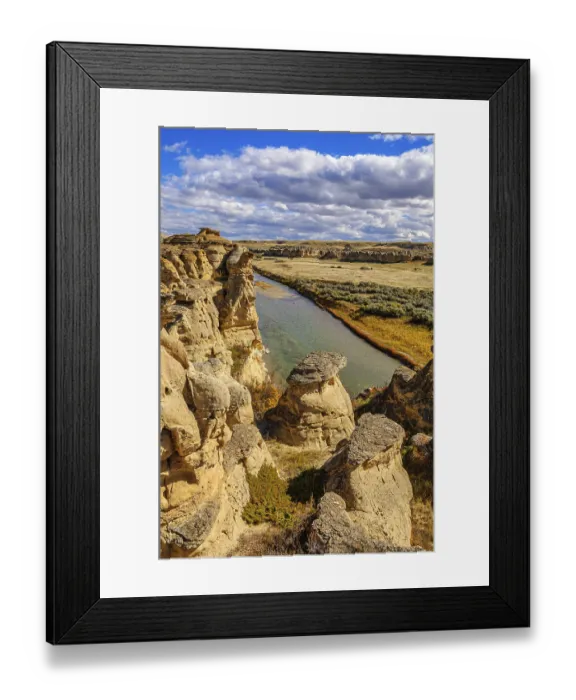 Framed Print : Weathered sandstone rock formations along the Milk River in Writing-On-Stone Provinvial Park