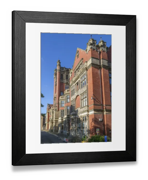 Framed Print : King George VI, KGVI Building, Newcastle University
