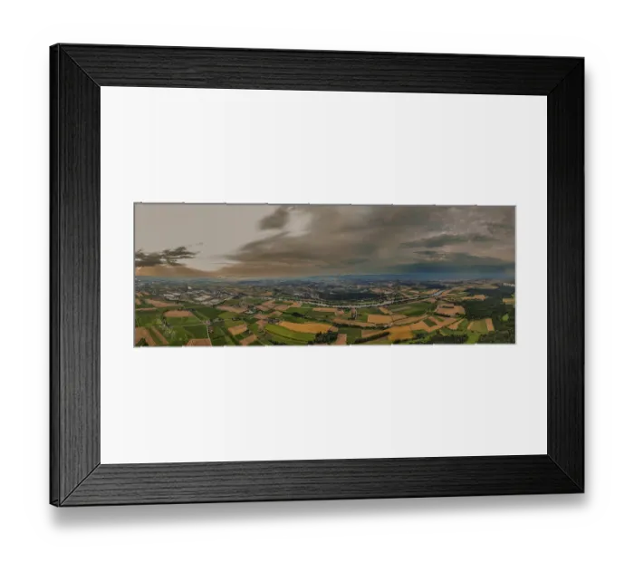 Framed Print : View of a wide landscape with fields and the Danube (Lower Bavaria)