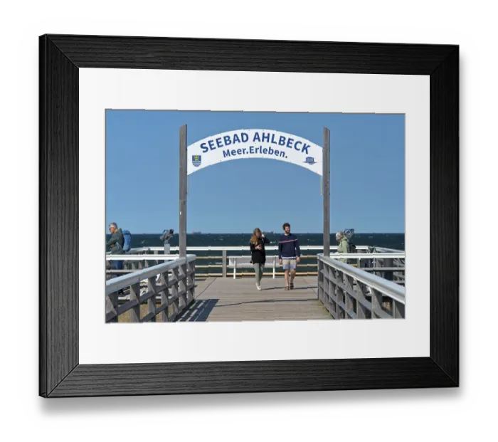 Framed Print : Seaside resort Ahlbeck, Meer.Erleben