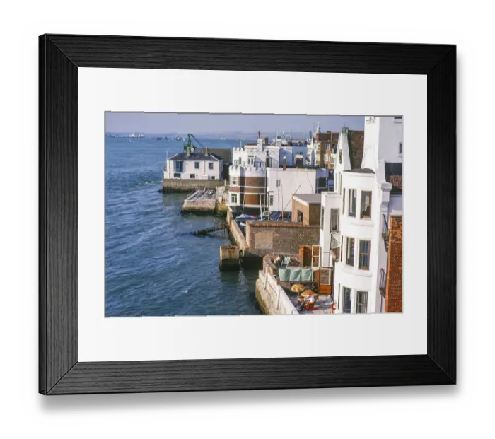 Framed Print : Historic coastal buildings, Old Portsmouth