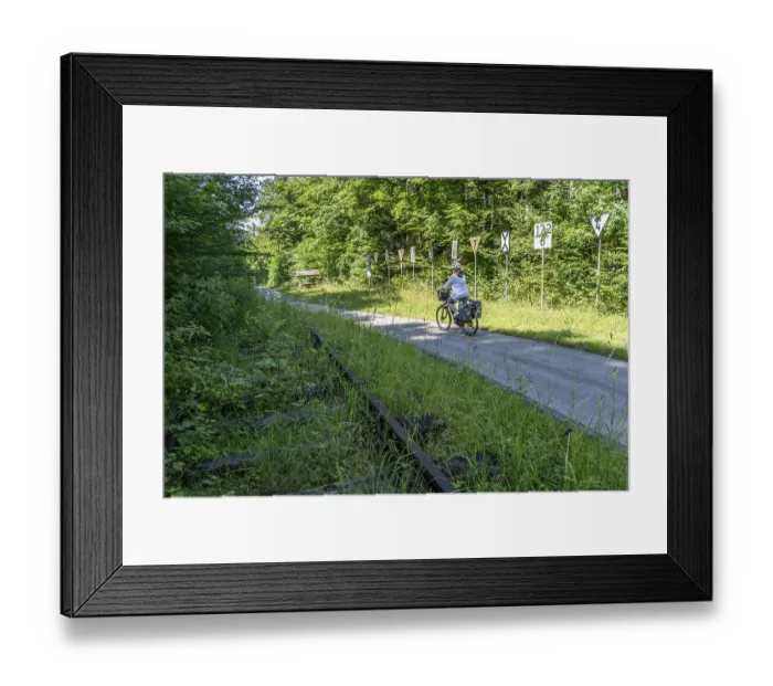 Framed Print : Sauerlandring cycle path, an 84 km long circular cycle path between the towns of Finnentrop