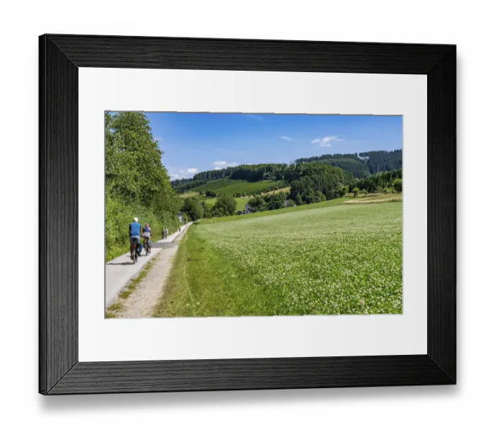 Framed Print : Sauerlandring cycle path, an 84 km long circular cycle path between the towns of Finnentrop