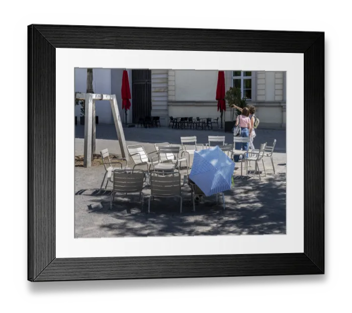 Framed Print : Seating in the open space in front of the entrance to the Humboldt Forum Framed Print : Seating in the open space in front of the entrance to the Humboldt Forum