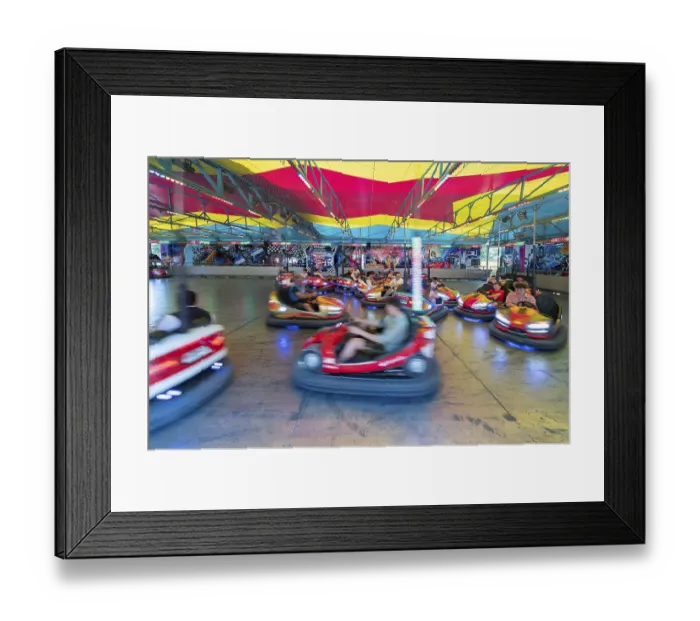 Framed Print : Bumper cars at the Erlangen Bergkirchweih