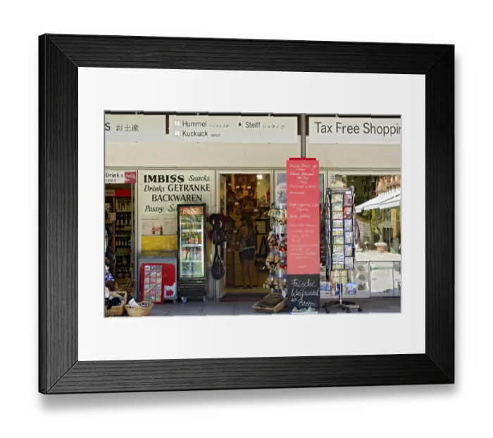 Framed Print : Snack bar, kiosk, souvenir shop in the castle park of Linderhof Castle