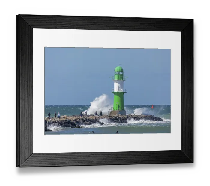Framed Print : Waves, spray, people, beacon, Warnow estuary