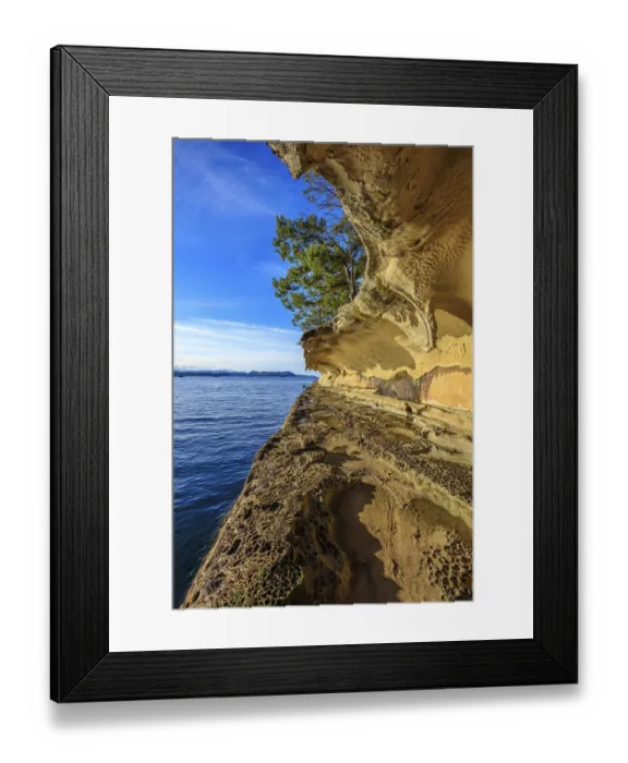 Framed Print : The eroded sandstone rock formation of the Malaspina Galleries on Gabriola Island Framed Print : The eroded sandstone rock formation of the Malaspina Galleries on Gabriola Island