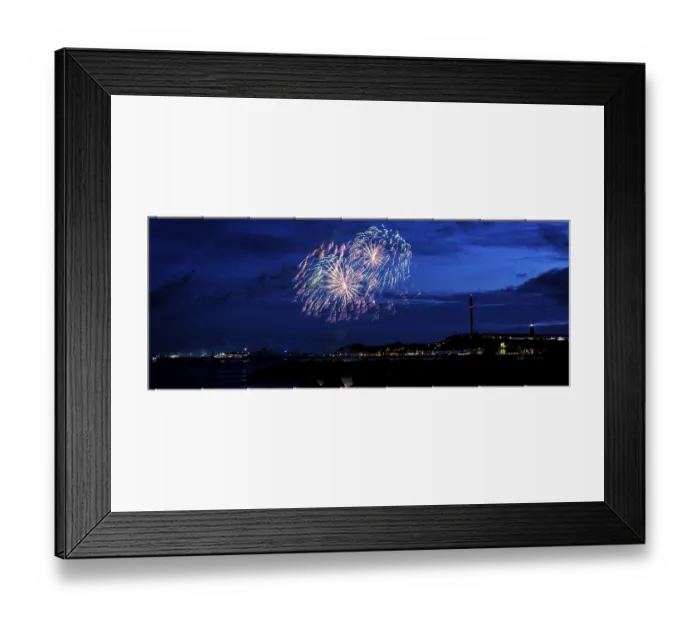 Framed Print : Radiant luminous colours, atmospheric fireworks in red