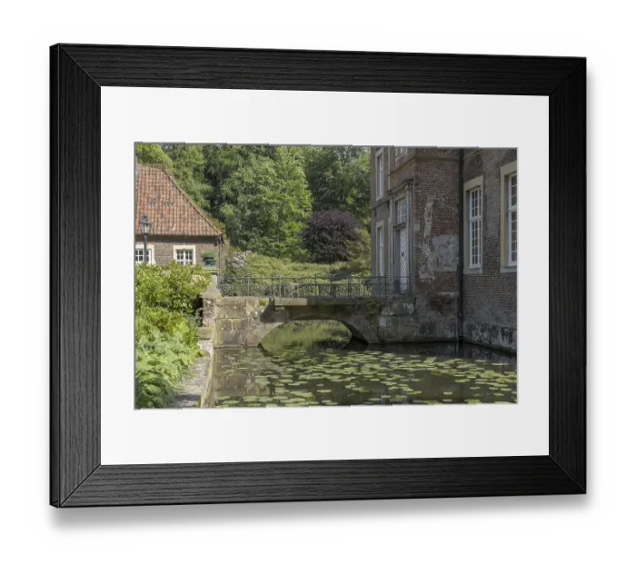 Framed Print : Moated castle Haus Welbergen, Ochtrup