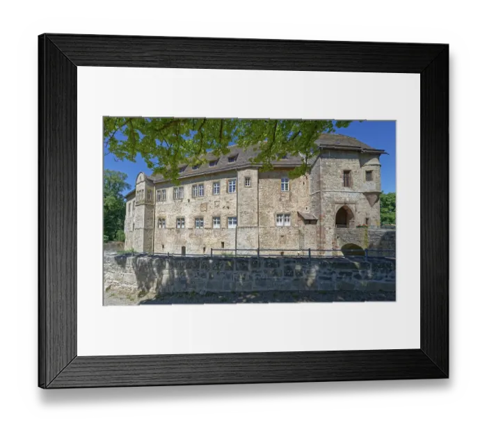Framed Print : Dringenberg Castle is a medieval hilltop castle in Dringenberg in the district of Hoxter Framed Print : Dringenberg Castle is a medieval hilltop castle in Dringenberg in the district of Hoxter