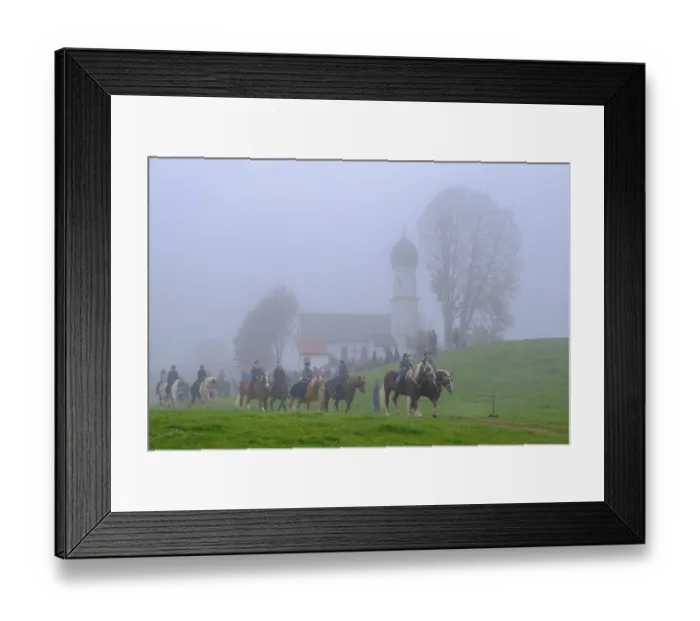 Framed Print : Leonhardiritt, Oberbuchen, near Bad Heilbrunn