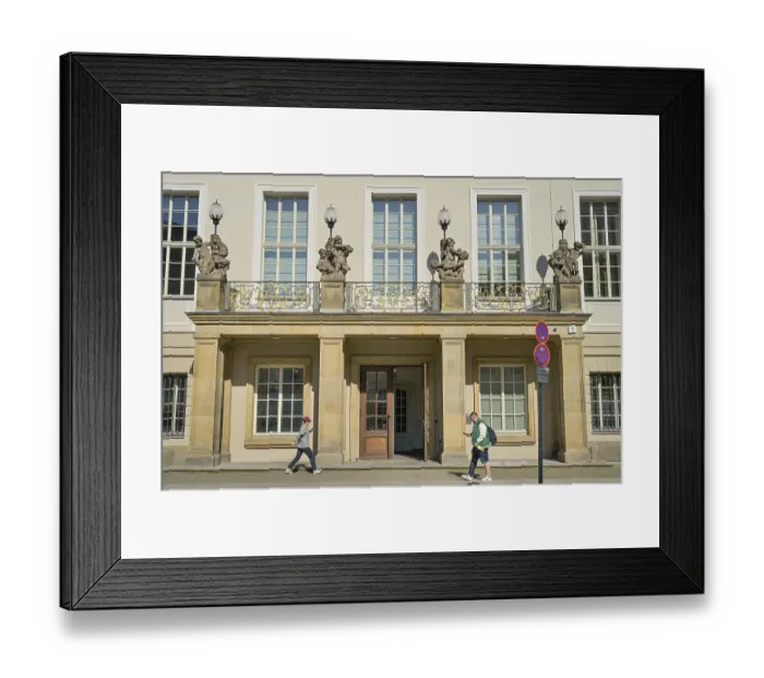 Framed Print : Intendanz Staatsoper Unter den Linden