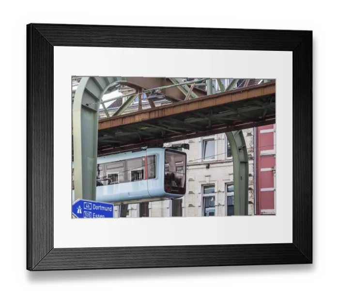 Framed Print : Wuppertal suspension railway in Vohwinkel - Wuppertal