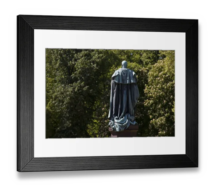 Framed Print : Monument to Kaiser Wilhelm I from behind by Fritz Gerth in the spa gardens of Bad Homburg vor der Hohe