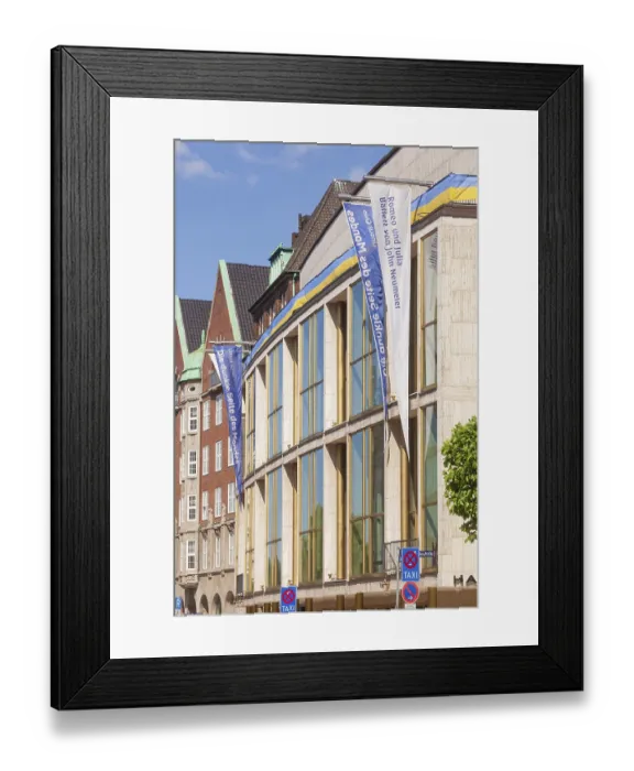 Framed Print : Hamburg State Opera, Hamburg, Germany