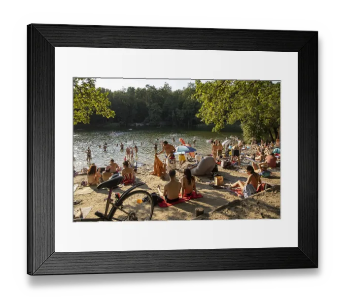 Framed Print : Krumme Lanke swimming lake, summer in Zehlendorf Framed Print : Krumme Lanke swimming lake, summer in Zehlendorf